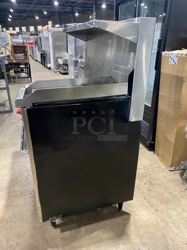 FAB! Franklin Commercial Natural Gas Powered 6 Burner Stove With Right Side Flat Griddle And Cheese Melter Combo! Griddle Has Side Splashes! With Raised Back Splash And Salamander Shelf! With Single Small Door Storage Space! With Oven Underneath! Metal Oven Racks! All Stainless Steel! On Legs! - Image 2 of 12