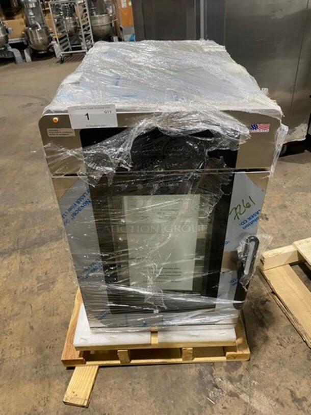 BRAND NEW! NEVER USED! ON CRATE! ALTO SHAAM VMC H3 Stainless Steel Commercial Electric Powered Half-Size Vector H Multi Cook Oven! Featuring Four Cooking Chamber Zones Within One Compact Unit! This Extremely Versatile Oven Allows You To Cook Four Different Products Simultaneously With No Flavor Transfer! SN:3046798-3 208-240V 1PH!  - Image 1 of 12