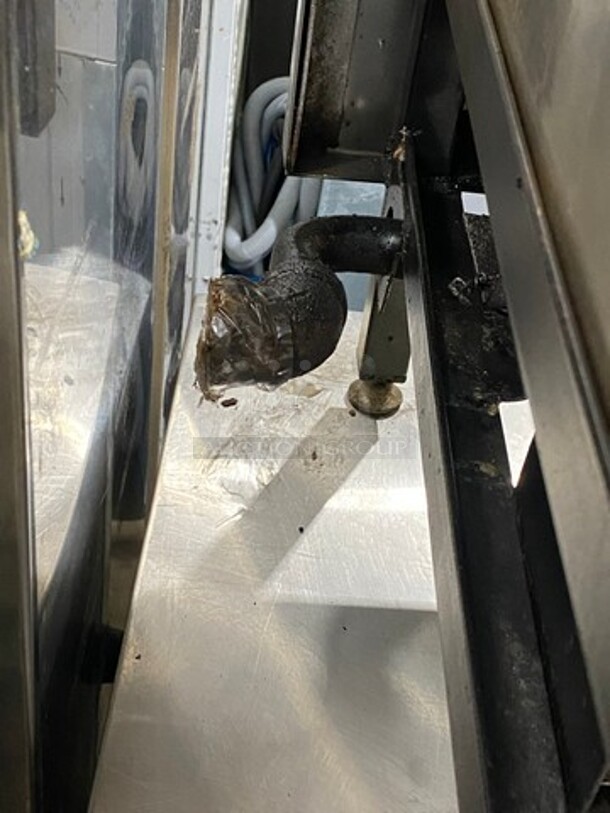 Jade Range Commercial Countertop Natural Gas Powered Flat Top Griddle! With Back And Side Splashes! All Stainless Steel! On Small Legs! - Image 7 of 7