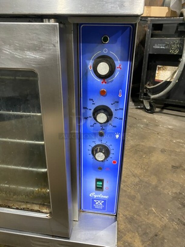 Bakers Pride Commercial Electric Powered Single Deck Convection Oven! With View Through Doors! Metal Oven Racks! All Stainless Steel! With Legs! Model: GDCO11G SN: 555361102003 208V 60HZ 1/3 Phase - Image 6 of 9