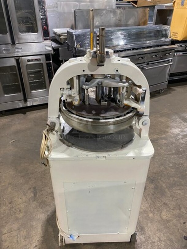 Jeremi Commercial Floor Style Heavy Duty Dough Divider! WORKING WHEN REMOVED! 220/380V - Image 3 of 9