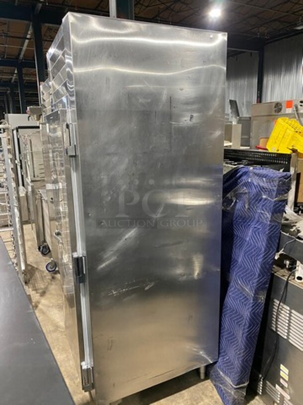 Traulsen Commercial Single Door Reach In Cooler! With Built In Pan Rack! All Stainless Steel! On Legs! - Image 2 of 10