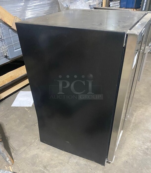NEW! Whynter Built-In French Door Dual Zone 20 Bottle Wine 60 Can Beverage Cooler Merchandiser! MODEL BWB-2060FDS  115V 1PH - Image 2 of 9