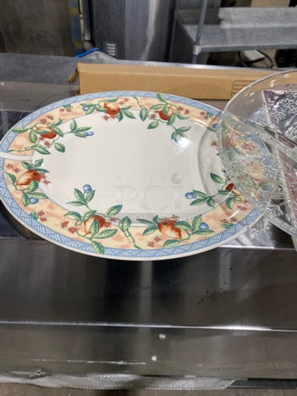 MISCELLANEOUS ITEMS! Square Decorative Plate, Round Decorative Plate, And 5 Section Food Serving Platter! 3x Your Bid! - Image 3 of 5