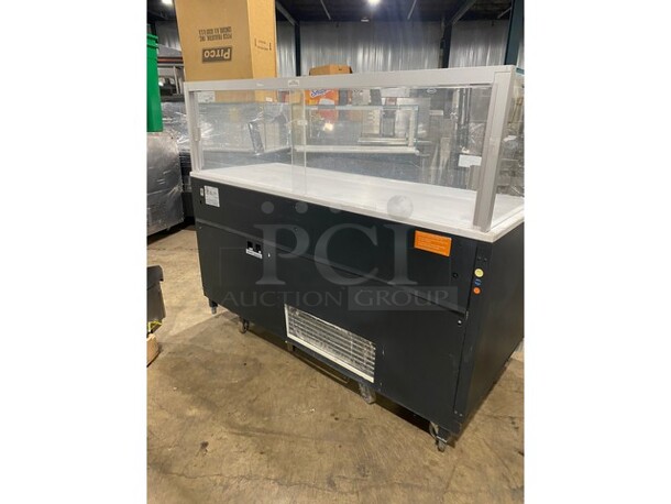 Wow! Structural Concepts Starbucks Style Refrigerated Open Grab-N-Go Display Case With Glass Enclosed Merchandiser Showcase On Top! Model SBZ665DR! 220V 1 Phase! - Image 4 of 8