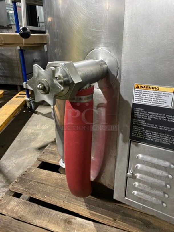 NICE! Market Forge Commercial Natural Gas Powered Floor Style Self-Contained Jacketed Soup Kettle! All Stainless Steel! On Legs! WORKING WHEN REMOVED! Model: F40GL5 SN: 889807JJ2249 - Image 7 of 12
