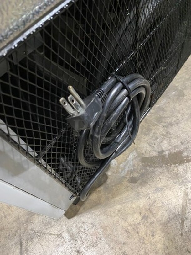 Maxx Cold Commercial Single Door Reach In Freezer Merchandiser! With View Through Doors! With Poly Racks! Model: MXM123F SN: 440128 115V 60HZ 1 Phase - Image 8 of 8