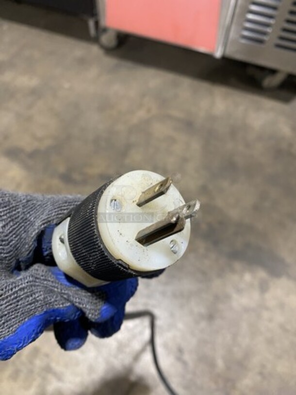 Sweet! Cleveland Natural Gas Powered Dual Cabinet Convection Steamer! All Stainless Steel! Model 6CG11300 Serial I107077-89F-01! ON Legs!  - Image 9 of 9