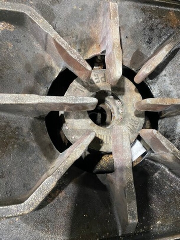 Imperial Commercial Natural Gas Powered 4 Burner Stove! With Raised Back Splash And Salamander Shelf! With Oven Underneath! All Stainless Steel! On Casters! Model: IR4 SN: 03273711 - Image 6 of 10