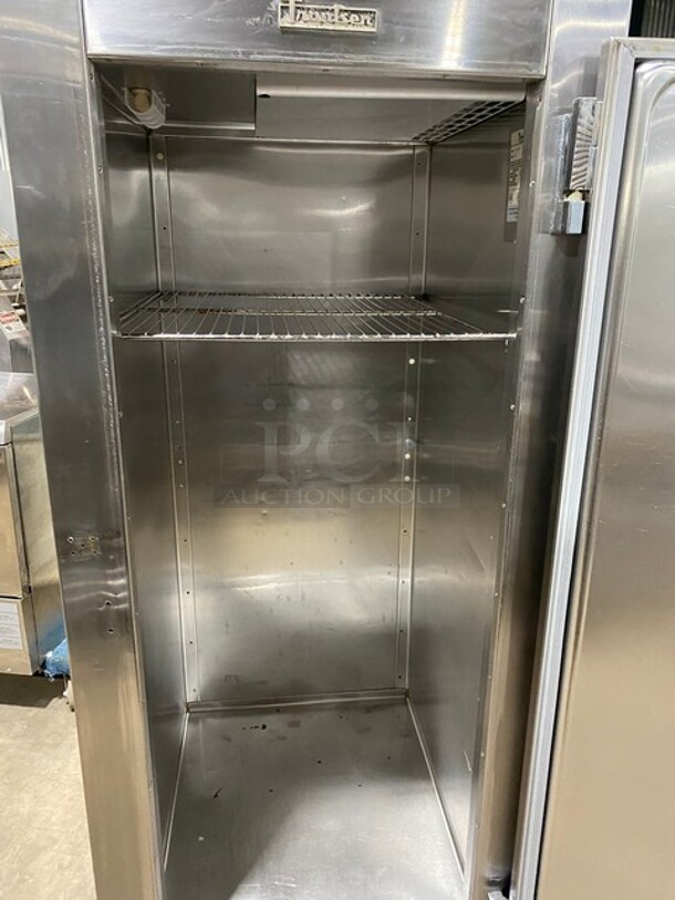 Traulsen Commercial Single Door Reach In Cooler! All Stainless Steel! On Legs! MODEL RHT132WREFHS RN:T422500C99 115V 1PH - Image 5 of 9