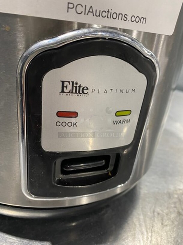 Elite Countertop Rice Cooker/ Warmer! With Hinged Lid! Model: DRC1000B SN: PO238180884 120V - Image 6 of 8