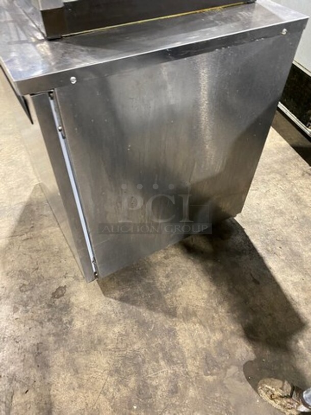 Delfield Manitowoc Single Door Refrigerated Lowboy/Work Top Cooler! All Stainless Steel! Model: 406PSTAR2 SN: 1605152001788 115V 60HZ 1 Phase - Image 4 of 7
