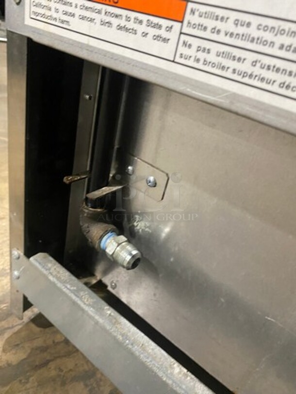 AMAZING! ALL ONE MONEY! Wolf Commercial Gas Powered 6 Burner Stove! With Center Mini Flat Top Griddle! With 1 Full Size & 1 Mini Oven Underneath! With Ventilation Hood System! All Stainless Steel! - Image 9 of 12