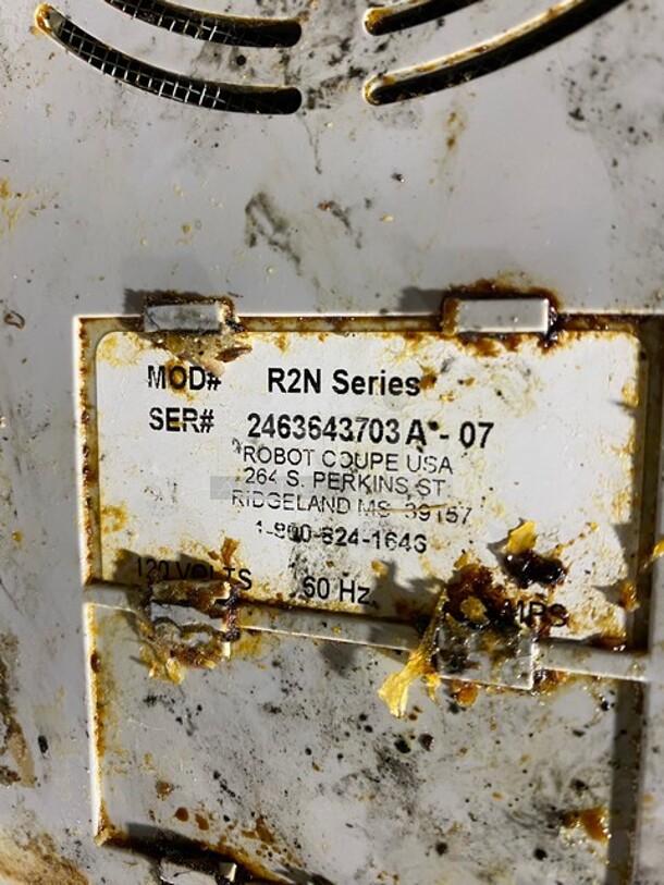 Robot Coupe Commercial Countertop Food Processor/Chopper Machine! Model: R2N SN: 2463643703A07 120V - Image 7 of 9