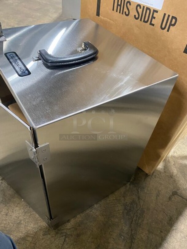 NEW! IN THE BOX! LATE MODEL! 2016 Lakeside Commercial Electric Powered Food Carrier Box! Model: 11310 SN: 130538 115V - Image 7 of 10