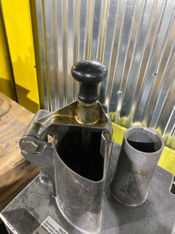 Robot Coupe Commercial Countertop Food Processor/Chopper Machine! All Stainless Steel! Model: CL50 SN: 3150137303X04 120V 60HZ 1 Phase - Image 5 of 10