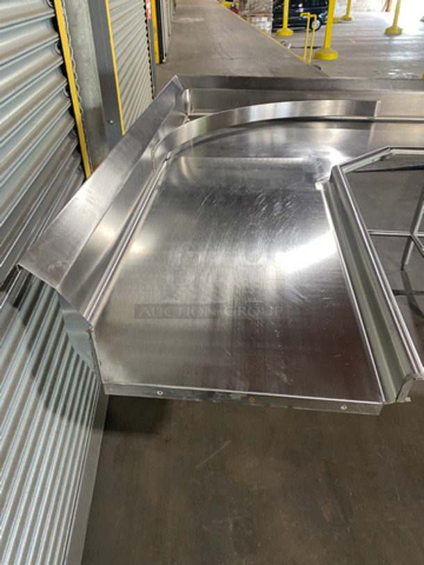 Hobart Commercial Heavy Duty Conveyor Dishwasher! With 2 Tables 48x60! All Stainless Steel! On Legs! Model: CRS86A SN: 8510 - Image 11 of 12