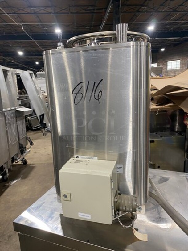 NEW! NEVER USED! Grindmaster Commercial Countertop Single Space Saver Coffee Urn! With Hot Water Line! Stainless Steel! On Small Legs! Model: 8116 - Image 4 of 9