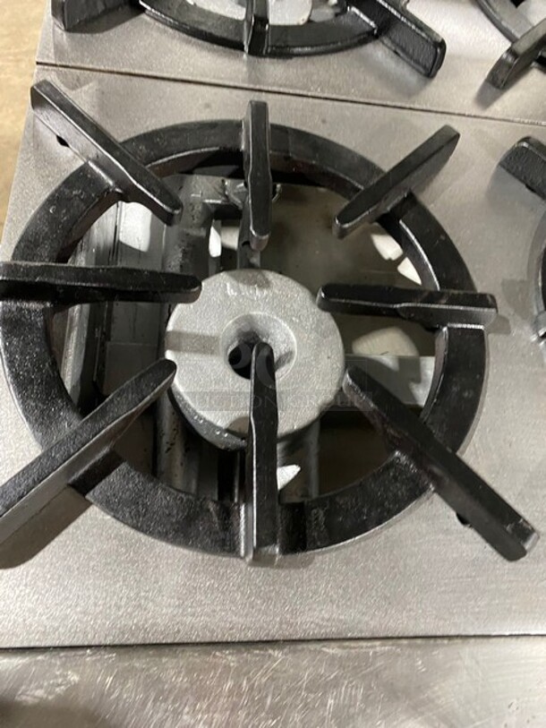 WOW! Hussmann Southbend Stainless Steel Commercial 12 Burner Stove! With One Full Size Convection Oven And Full Size Oven! With Raised Back Splash And Salamander Overhead! On Commercial Casters! Working When Removed! - Image 6 of 12