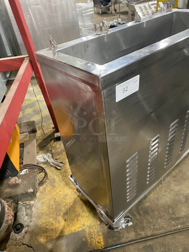 Stainless Steel Cold Pan Island On Casters! - Image 2 of 6