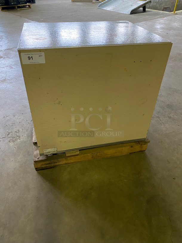 Scotsman Commercial Air-Cooled Ice Machine Head! Model: CM250AE1E SN: 20186909J 115V 60HZ 1 Phase - Image 1 of 7