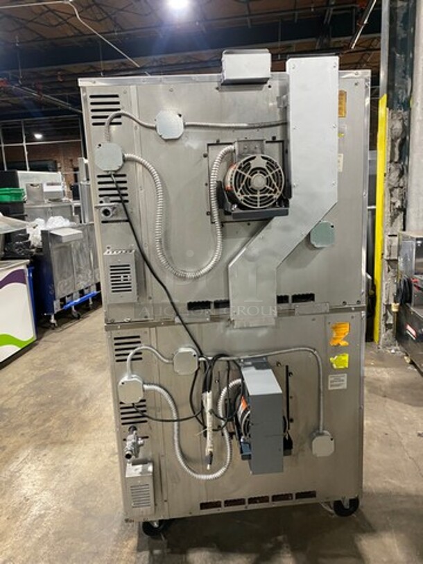 American Range Commercial Natural Gas Powered Double Deck Convection Oven! With Solid Doors! All Stainless Steel! On Casters! 2x Your Bid Makes One Unit! Model: MSD2 SN: 150708080 - Image 3 of 11