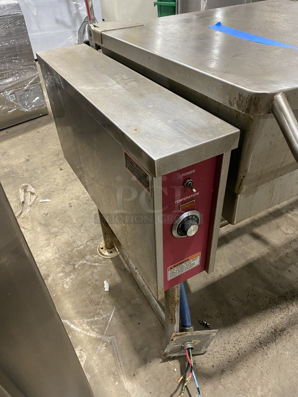 Sweet! SOUTHBEND Commercial Electric Powered Tilt Skillet/Braising Pan! All Stainless Steel! On Legs! MODEL: BECT-30 208V 3Phase! Working When Removed!  - Image 2 of 9