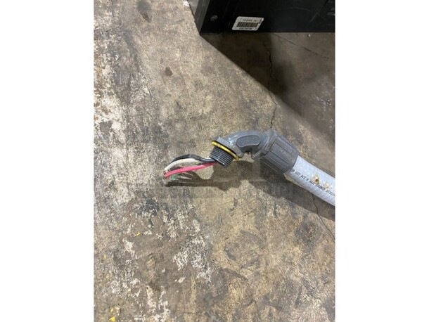 Ice-O-Matic ICE1006HA3 1000LBS Stainless Steel Commercial Ice Maker! 208-230 Volts, 1 Phase. Air Cooled!  - Image 3 of 10