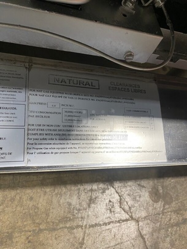 Pantin Commercial Natural Gas Powered 6 Burner Stove! With Raised Back Splash And Salamander Shelf! With Oven Underneath! All Stainless Steel! On Legs! - Image 9 of 10