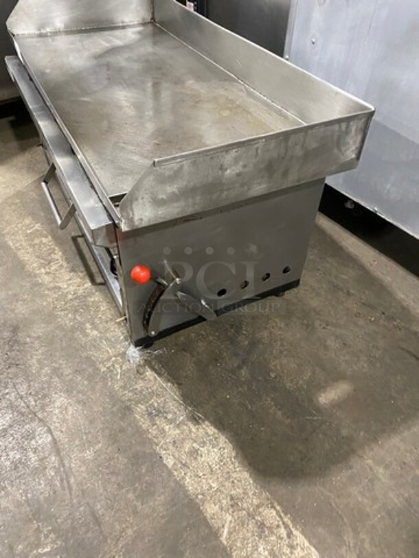 American Master Commercial Natural Gas Powered Countertop Flat Top Griddle And Cheese Melter Combo! With Back And Side Splashes! All Stainless Steel! - Image 3 of 9