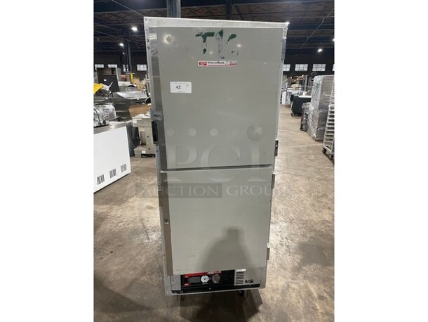 Nice! Metro Commercial Insulated Heating/Proofing Cabinet/Food Warmer! Model C199HM2000! 120V 1Phase! On Casters! - Image 1 of 8