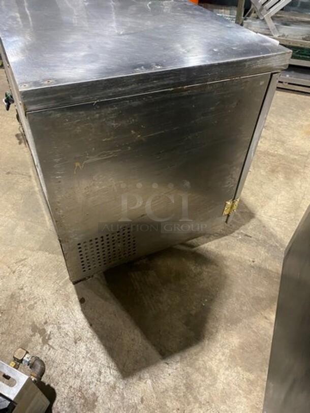 Coldline Commercial 2 Door Lowboy/ Worktop Freezer! All Stainless Steel! Model: UC60F 115V - Image 4 of 8