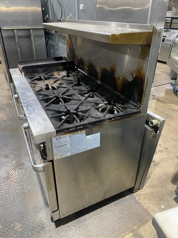 Amazing 2021 Cook rite 60" 8 Burner Commercial Gas Range And Griddel In Stainless Steel! On Commercial Casters! Working When Removed! MODEL AGR10B SN: AGR-10BAUS100321062600C40006 - Image 2 of 11