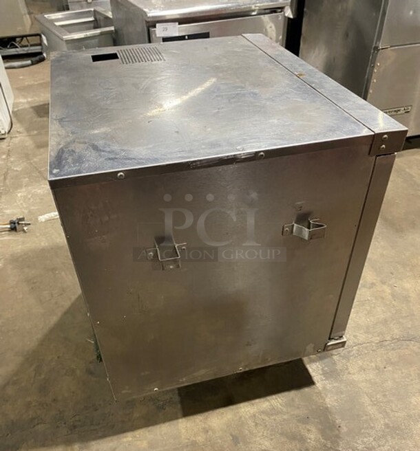 Vulcan Commercial Electric Powered Single Deck Half Sized Convection Oven! With View Through Door! All Stainless Steel! - Image 4 of 7