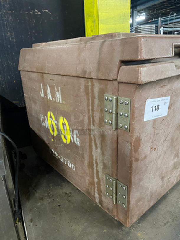 Cambro Insulated Food Box! With Side Handles! With Hinged Door! - Image 2 of 4
