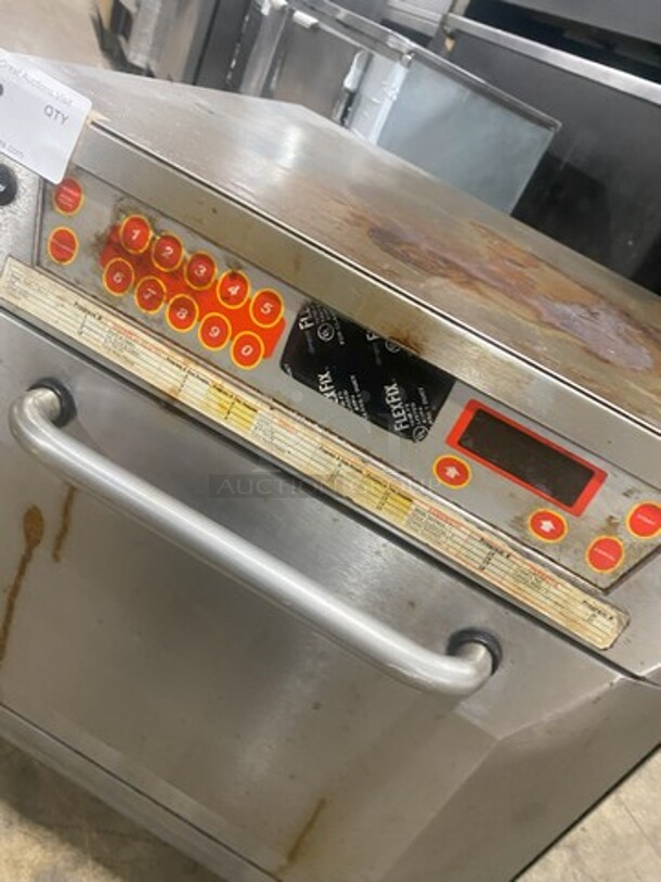 WoW! Merry Chef Counter Top Electric Powered Rapid Cook Turbo Oven! Model PVS402 Serial 0206000327! 208V 1 Phase!  - Image 7 of 8