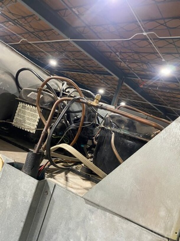 Continental Commercial Split Door Reach In Half Cooler Half Freezer Combo Unit! All Stainless Steel! On Legs! Model: 1RF SN: H9515262 115V 60HZ 1 Phase - Image 9 of 9