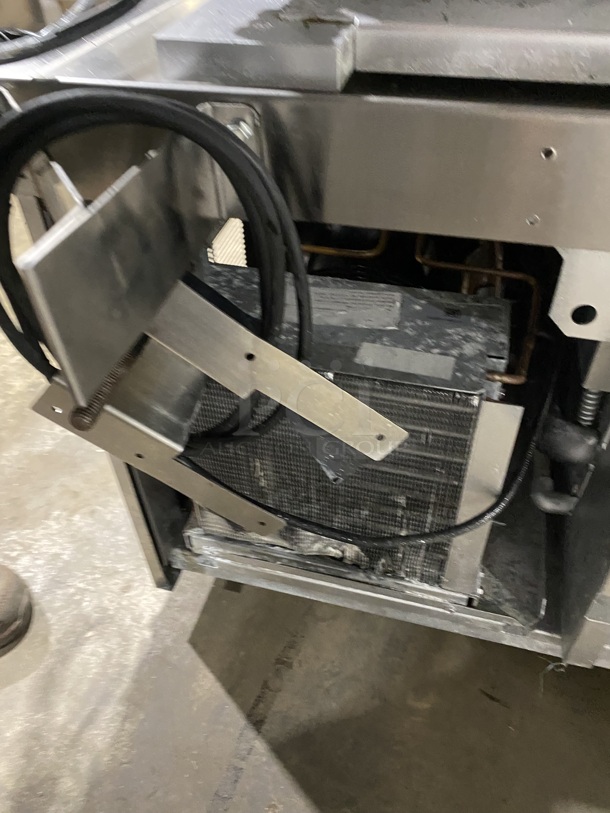 DELFIELD All Stainless Steel Commercial Refrigerated 2 Drawer Chef Base! On Casters! Model 17C52P Serial 1905150001649 115V/60Hz/1 Phase  - Image 8 of 8