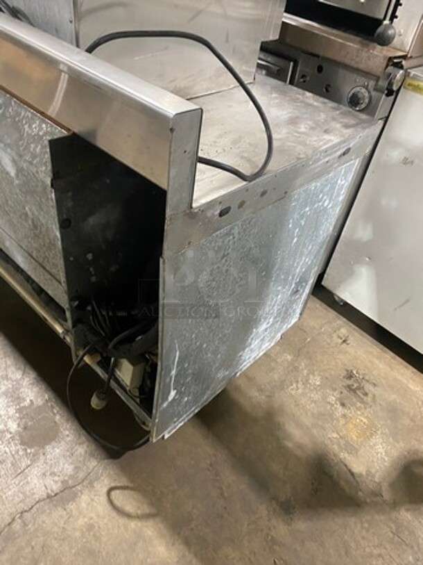 NICE! Delfield Commercial Worktop/ Lowboy Cooler! With Backsplash! With 2 Door And 2 Drawer Storage Space Underneath! All Stainless Steel! On Casters! Model: V1868428 SN: 67620202M 115V 60HZ 1 Phase - Image 4 of 9