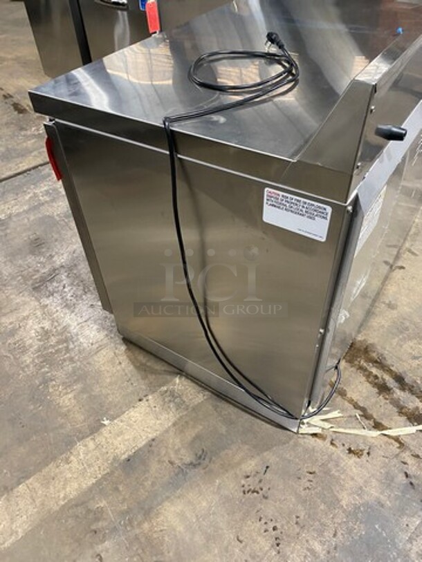 WOW! NEW! OUT OF THE BOX! Continental Commercial 2 Door Lowboy/Worktop Cooler! With Back Splash! All Stainless Steel! Model: SW60NSSBS SN: 159C9884 115V 60HZ 1 Phase - Image 4 of 10