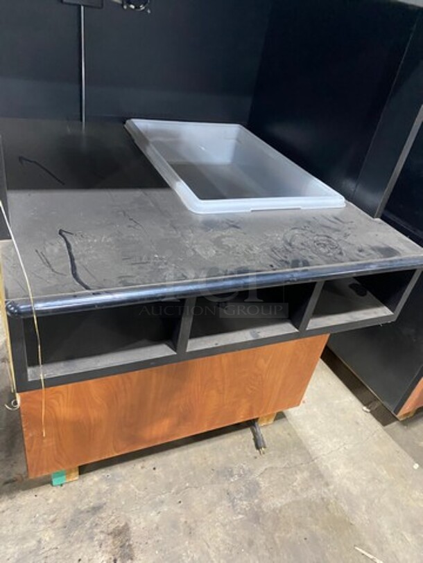 Structural Concepts Bakery Goods/Food Display Case Merchandiser! Commercial Work Top/ Prep Station! With Overhead Cabinet! With Food Pan Cut Out! 3 Small Compartment Storage! With Legs! - Image 5 of 7