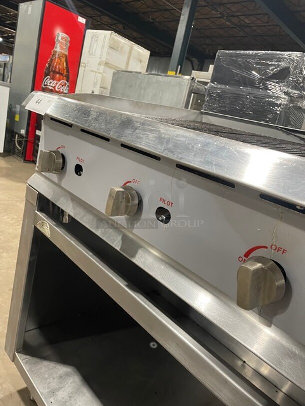 NICE! CPG Commercial Natural Gas Powered Char Broiler! With All Stainless Steel Storage Cabinet Underneath! On legs!  - Image 7 of 10