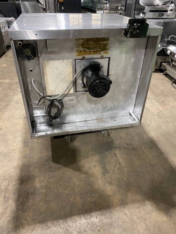 Garland Master 200 SERIES Commercial Electric Powered Convection Oven! With View Through Doors! Metal Oven Racks! All Stainless Steel! - Image 3 of 8