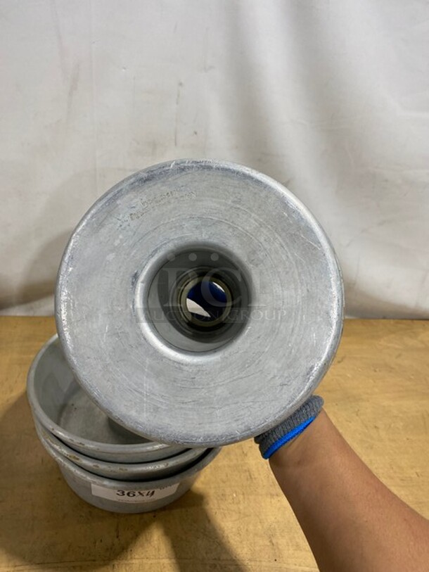 Amco Bakeware Aluminum Bundt Cake Pans! 4X Your Bid!  - Image 4 of 7