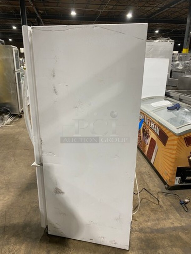 Whirlpool Half Cooler Half Freezer Combo Unit! Model: EB9SHKXVQ05 SN: K33217785 115V - Image 3 of 10