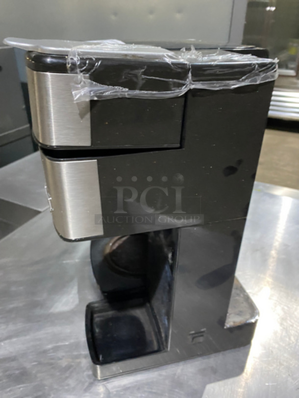 Cuisinart Countertop Coffee Machine/Single Cup Coffee Brewer! Model: SS15 120V 60HZ - Image 3 of 9
