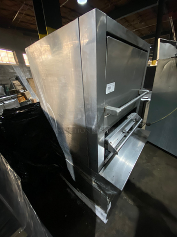 Garland Commercial Natural Gas Powered Upright Double Oven Char Broiler Grill! All Stainless Steel! - Image 2 of 10