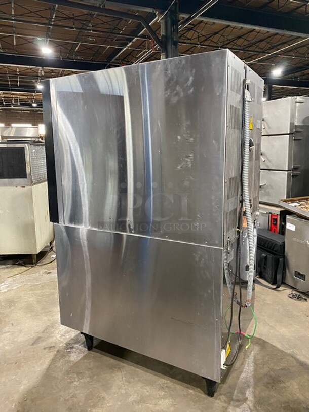 Pavailler Commercial Full Size Baking Oven With Proofer! With Steam Line! Top For Baking & Bottom For Proofing! All Stainless Steel! On Legs! Model: T8LG SN: 2647 208/240V 60HZ 3 Phase - Image 4 of 12