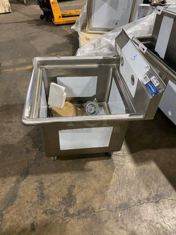 NEW! SCRATCH-N-DENT! Sapphire Single Compartment Prep Sink! All Stainless Steel! With Legs! Model: SMS2020 - Image 6 of 9
