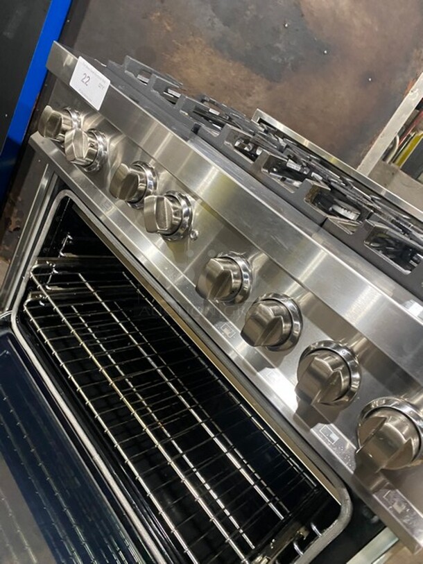 2021 Zline Gas Powered 6 Burner Stove With Oven Underneath! Stainless Steel! MODEL RG36 SN: RG36210129182 - Image 7 of 10